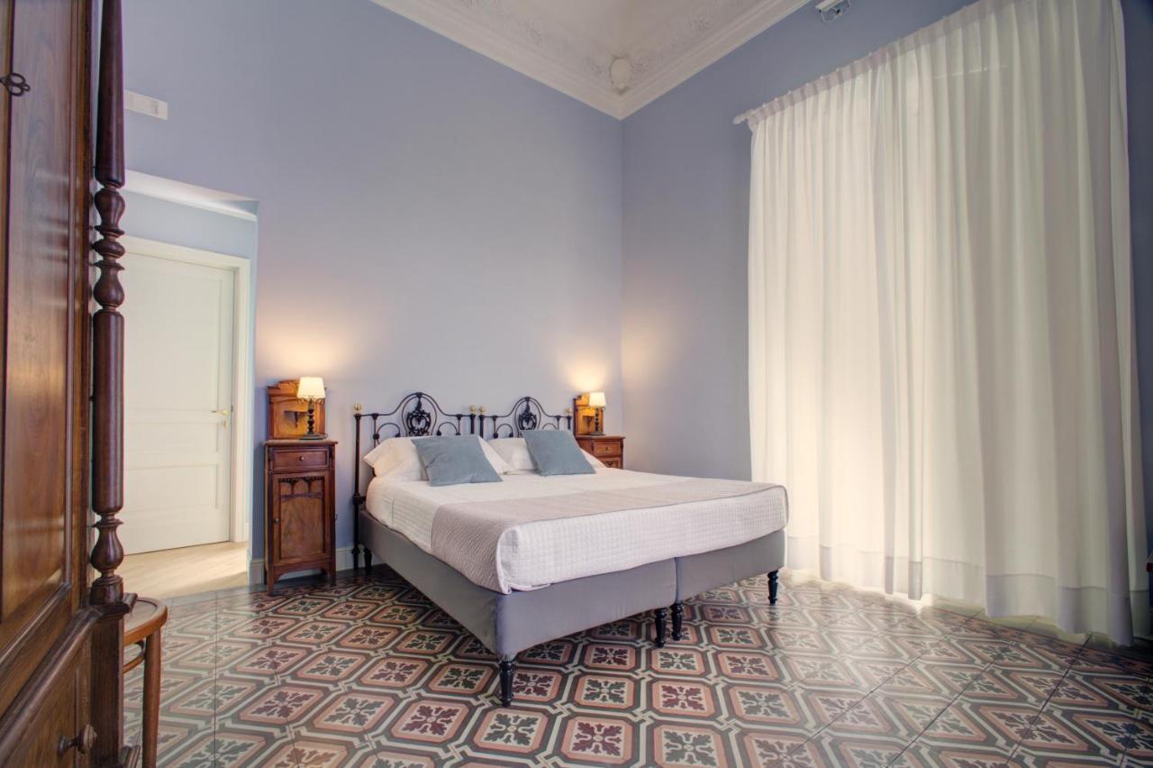 Palazzo Pastura B&B And Apartments 卡塔尼亚 外观 照片