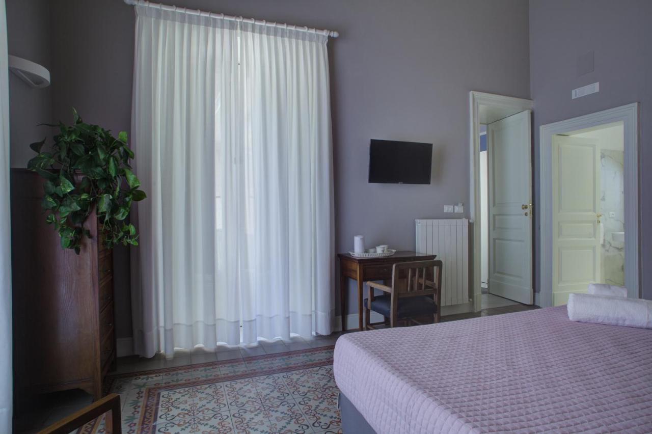 Palazzo Pastura B&B And Apartments 卡塔尼亚 外观 照片
