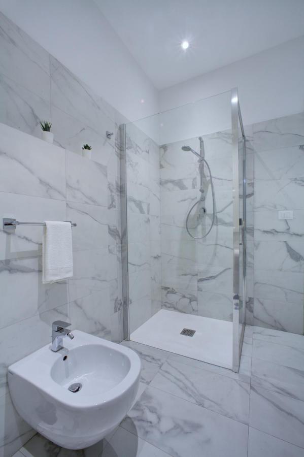 Palazzo Pastura B&B And Apartments 卡塔尼亚 外观 照片