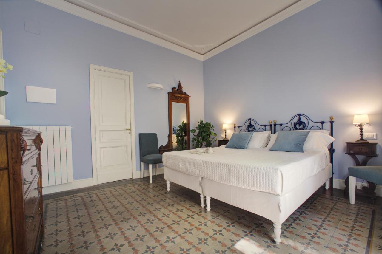 Palazzo Pastura B&B And Apartments 卡塔尼亚 外观 照片