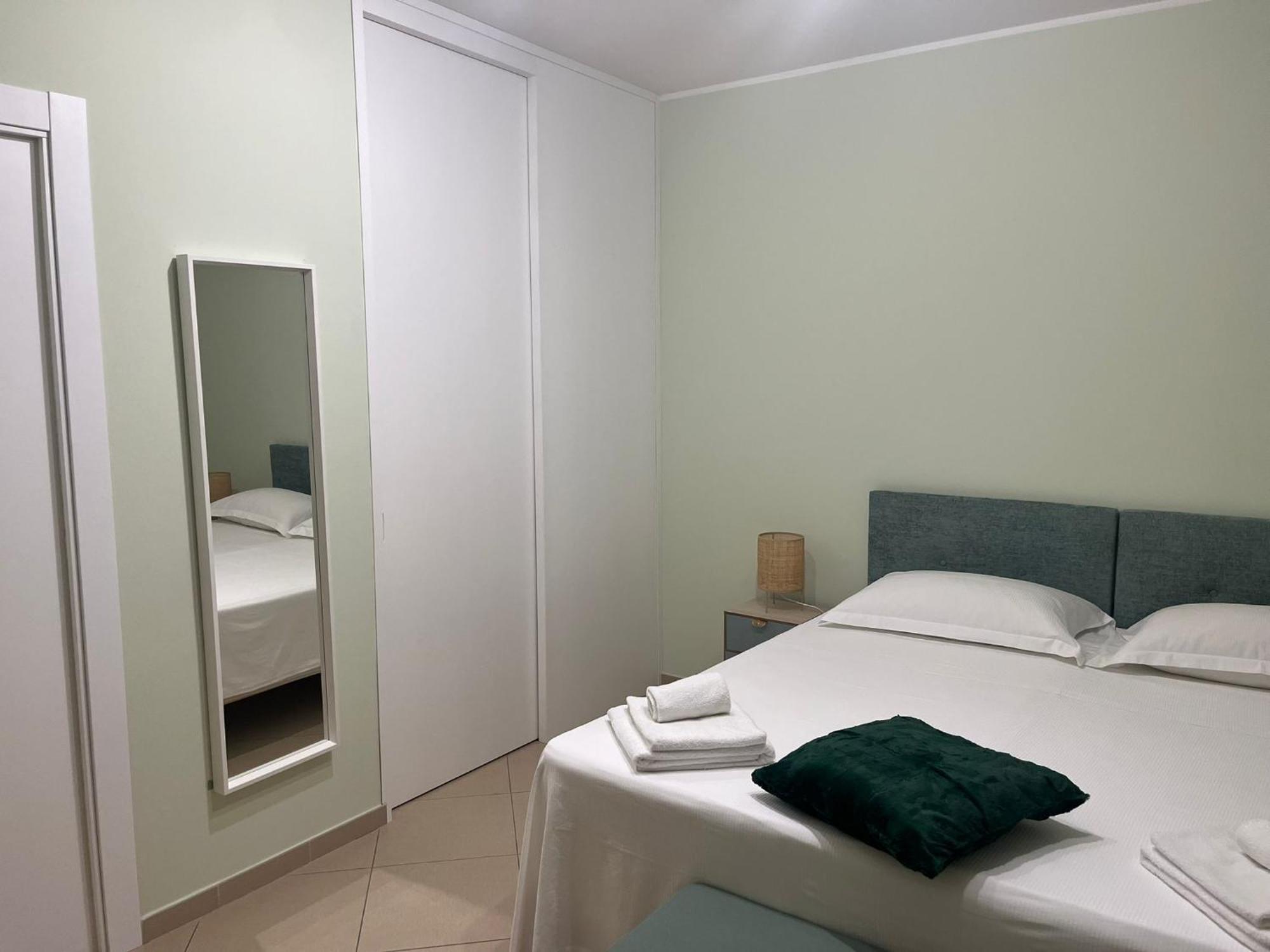 Palazzo Pastura B&B And Apartments 卡塔尼亚 外观 照片