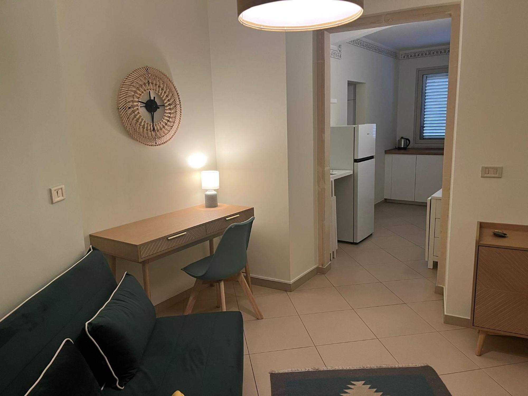Palazzo Pastura B&B And Apartments 卡塔尼亚 外观 照片